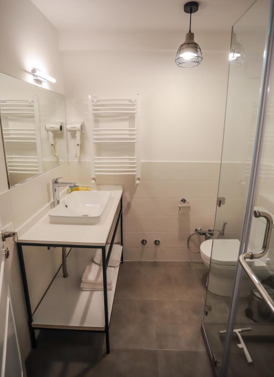 Hotel Sabu Τυφλίδα Εξωτερικό φωτογραφία